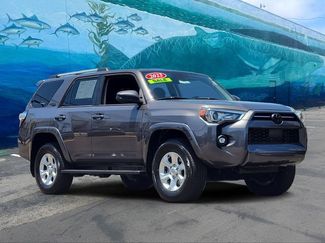 Used 2023 Toyota 4Runner SR5 AWD/4WD video 1