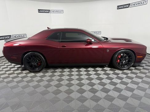 Used 2018 Dodge Challenger SRT Hellcat image 7