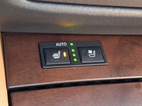 Used 2016 Lexus GS 350 AWD image 24