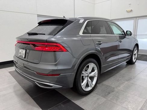 Used 2023 Audi Q8 Prestige AWD/4WD image 2