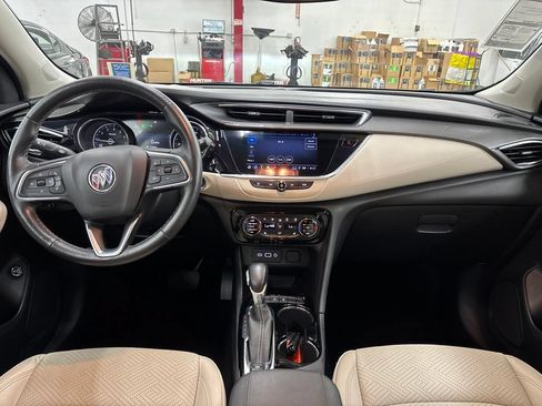 Used 2021 Buick Encore GX Essence FWD image 16