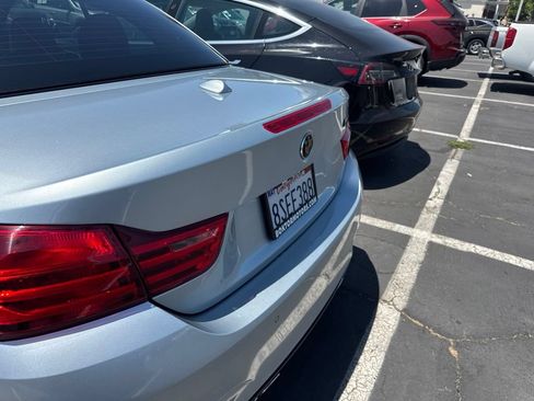 Used 2016 BMW M4 Convertible RWD image 4
