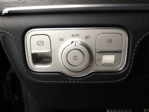 Certified 2026 Mercedes-Benz GLE 450 4MATIC image 10