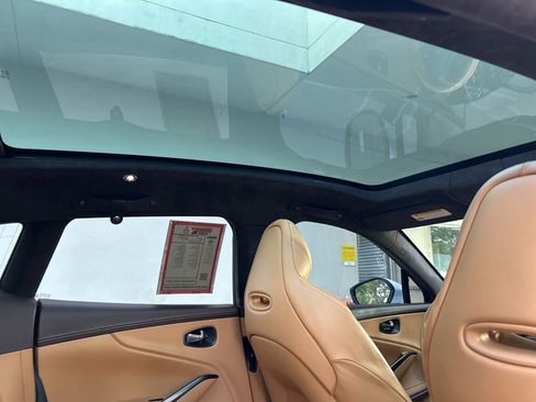 Used 2021 Aston Martin DBX AWD/4WD image 38