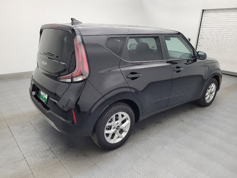 Used 2025 Kia Soul LX w/ LX Technology Package image 10