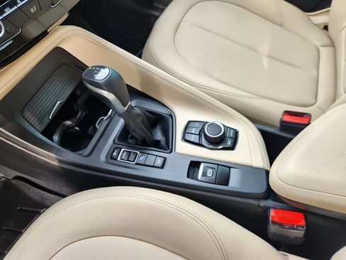 Used 2017 BMW X1 xDrive28i AWD/4WD image 20