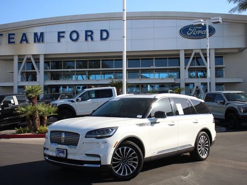 Certified 2023 Lincoln Aviator Reserve w/ Class IV Trailer Tow Package RWD image 2