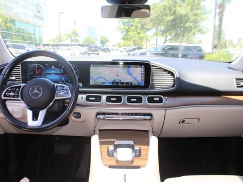 Certified 2022 Mercedes-Benz GLE 350 4MATIC w/ AMG Line Exterior image 20