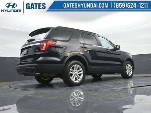 Used 2017 Ford Explorer 4WD image 33