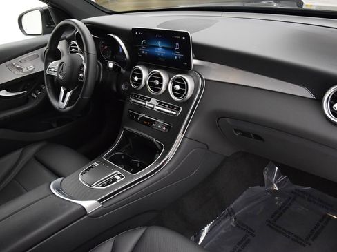 Certified 2022 Mercedes-Benz GLC 300 image 15