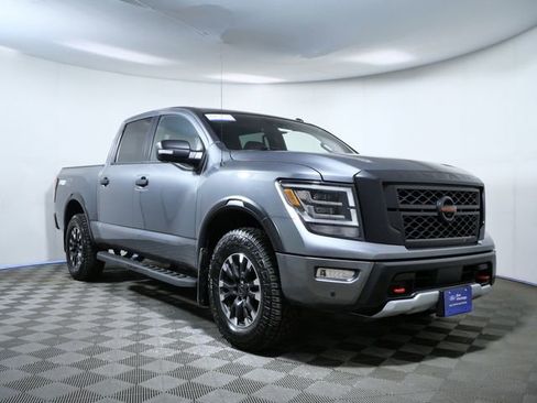 Used 2021 Nissan Titan PRO-4X w/ Pro-4x Convenience Package AWD/4WD image 1