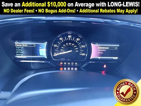 Used 2017 Lincoln Navigator Select image 19