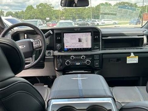New 2025 Ford F250 Platinum AWD/4WD image 36