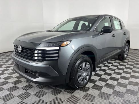 New 2026 Nissan Kicks S FWD image 5
