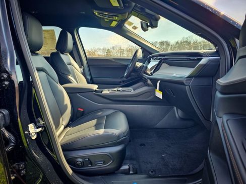 New 2026 Jeep Cherokee Limited AWD/4WD image 36