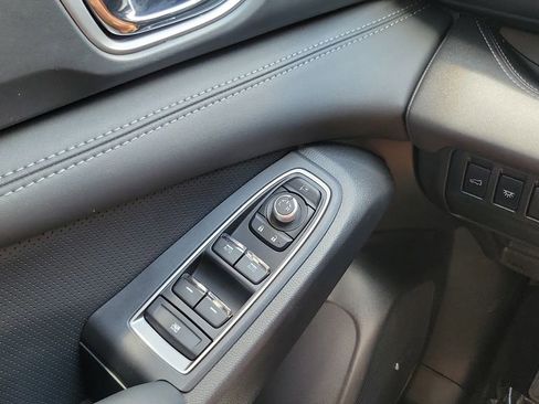 Used 2024 Subaru Ascent Limited w/ Technology Package AWD/4WD image 20