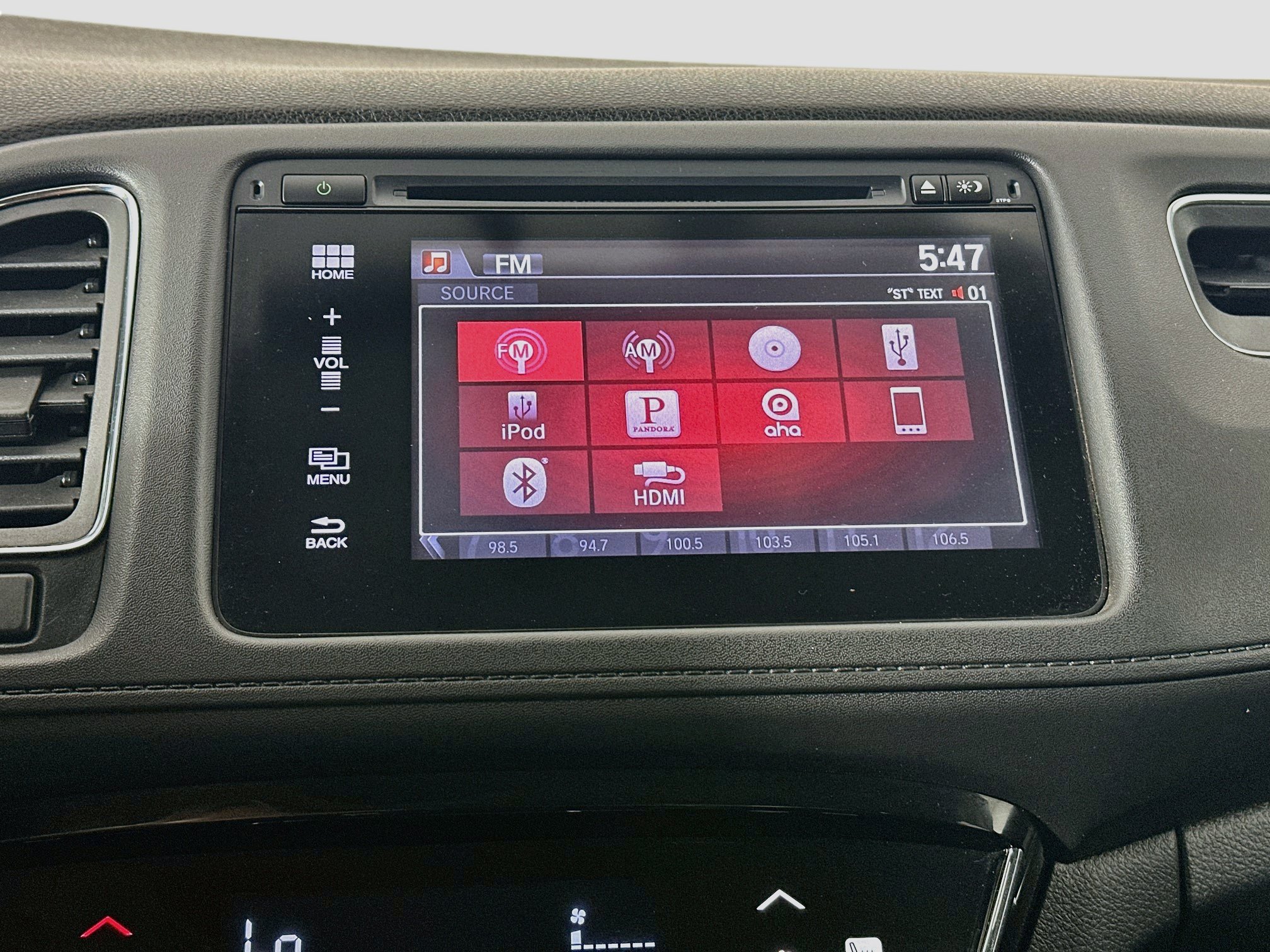 Used 2018 Honda HR-V EX image 21