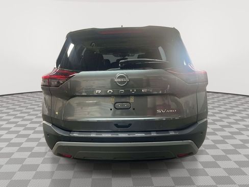 Used 2023 Nissan Rogue SV AWD/4WD image 4