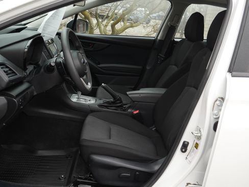 Used 2022 Subaru Impreza Premium image 3