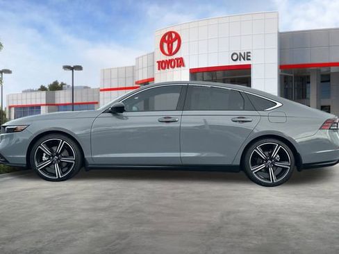 Used 2024 Honda Accord Sport image 8