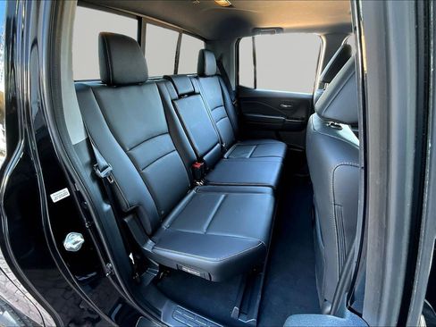 Used 2023 Honda Ridgeline RTL-E image 25