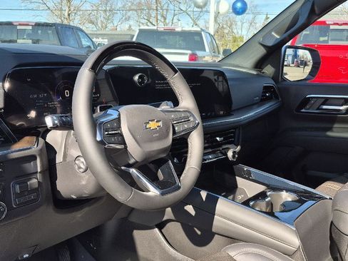 New 2026 Chevrolet Tahoe High Country AWD/4WD image 14
