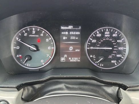 Used 2023 Subaru Outback Premium AWD/4WD image 16