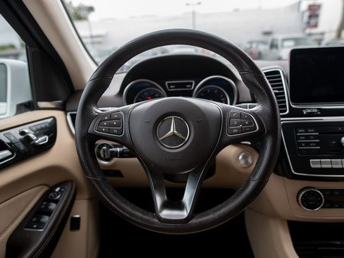 Used 2017 Mercedes-Benz GLE 350 w/ Premium 1 Package image 30