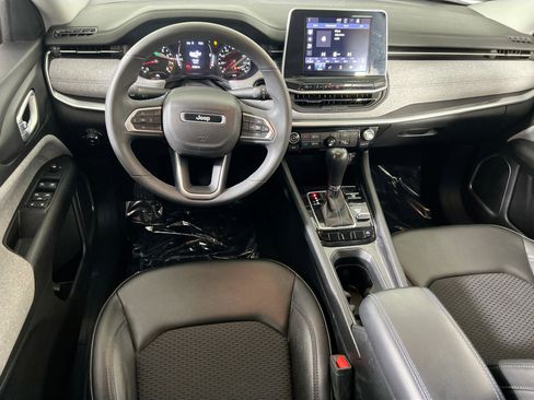 Used 2022 Jeep Compass Latitude AWD/4WD image 20
