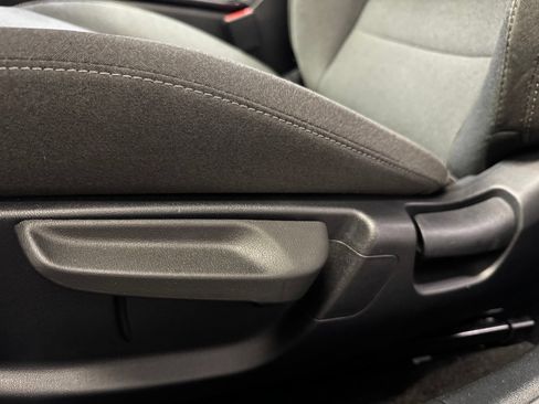 Used 2025 Kia K4 FWD image 23