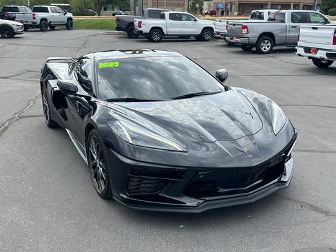 Used 2023 Chevrolet Corvette Stingray Preferred Cpe w/ Z51 Performance Package RWD image 5