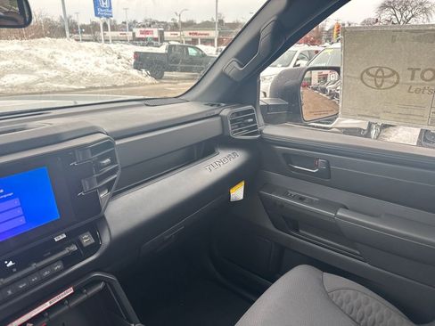 New 2026 Toyota Tundra SR image 30