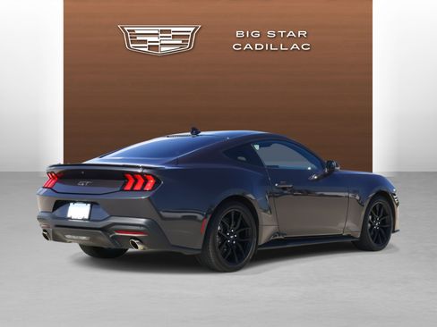 Used 2024 Ford Mustang GT Premium image 5