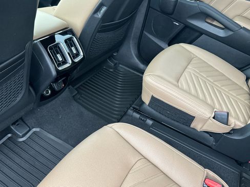 New 2026 Kia Sorento SX Prestige AWD/4WD image 13
