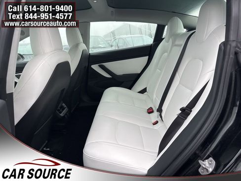 Used 2019 Tesla Model 3 Long Range image 23