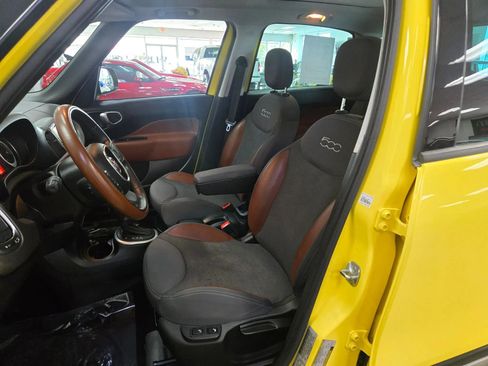 Used 2014 FIAT 500L Trekking w/ Popular Equipment Group image 12