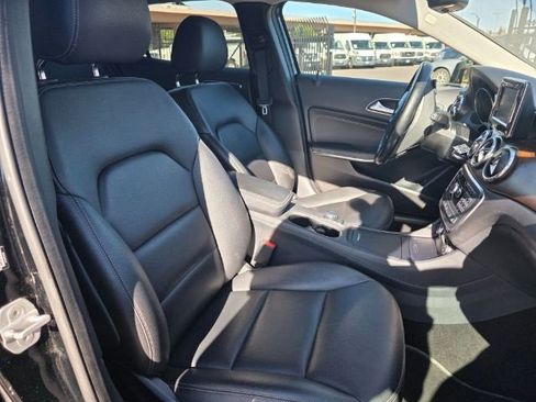 Used 2015 Mercedes-Benz GLA 250 4MATIC image 12