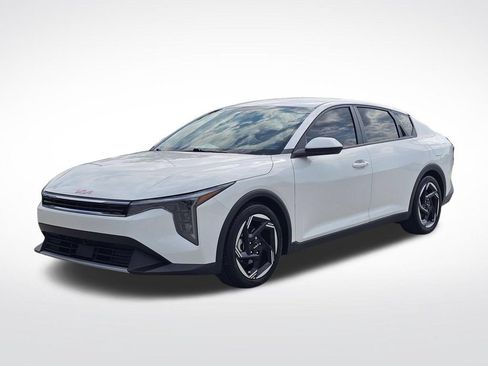 Used 2025 Kia K4 EX FWD image 6