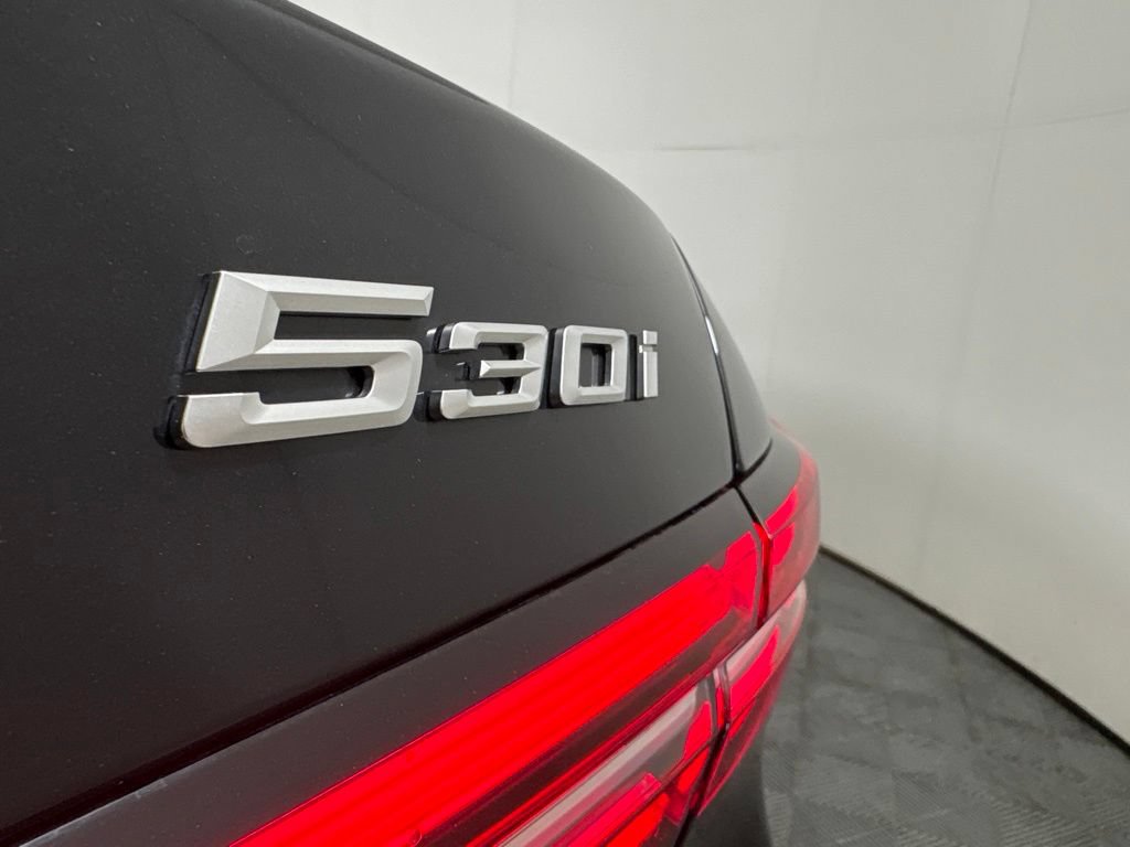 Certified 2026 BMW 530i RWD image 10