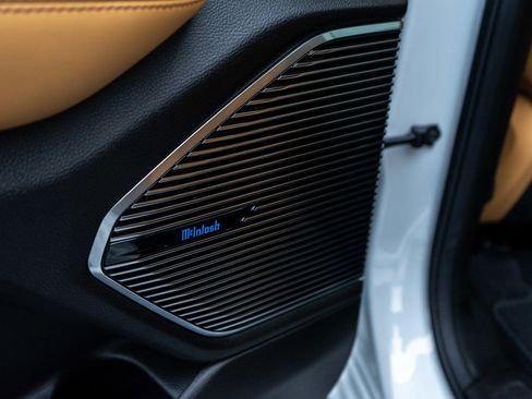 Used 2022 Jeep Grand Cherokee L Summit w/ Luxury Tech Group V image 30