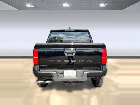 New 2025 Toyota Tacoma SR5 image 9