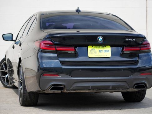 Used 2022 BMW 540i w/ M Sport Package RWD image 6