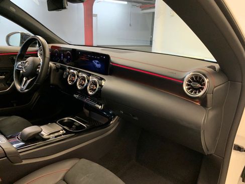 Used 2023 Mercedes-Benz CLA 250 4MATIC image 63