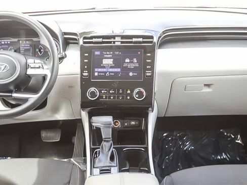 Used 2023 Hyundai Tucson SEL image 11