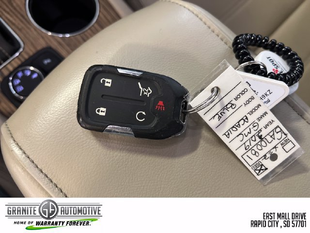 Used 2019 GMC Acadia Denali w/ Technology Package AWD/4WD image 24