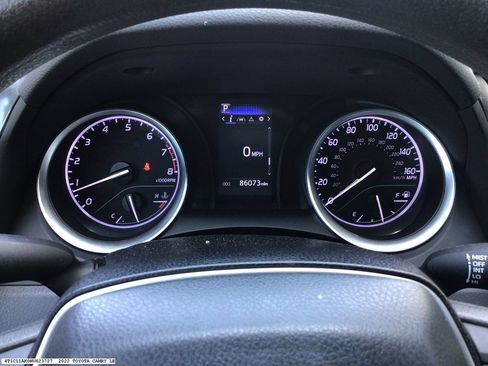 Used 2022 Toyota Camry LE FWD image 8