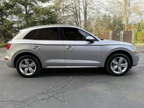 Used 2018 Audi Q5 2.0T Premium image 4