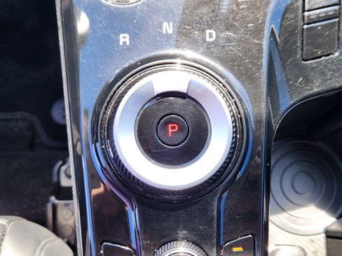 Used 2023 Kia Sportage EX AWD/4WD image 13