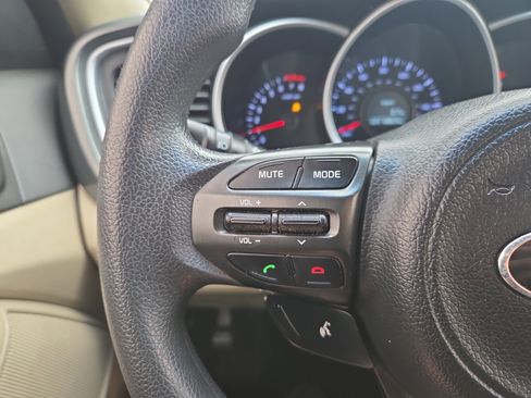 Used 2015 Kia Optima LX w/ LX Convenience Plus Package image 16