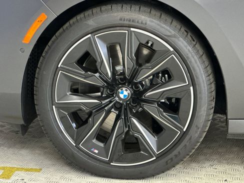 New 2026 BMW 740i w/ Premium Package image 11